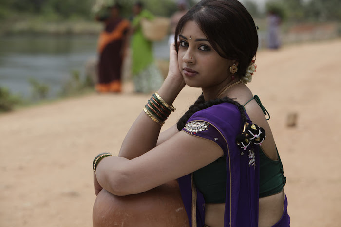 richa gangopadhyay saree from osthi movie photo gallery